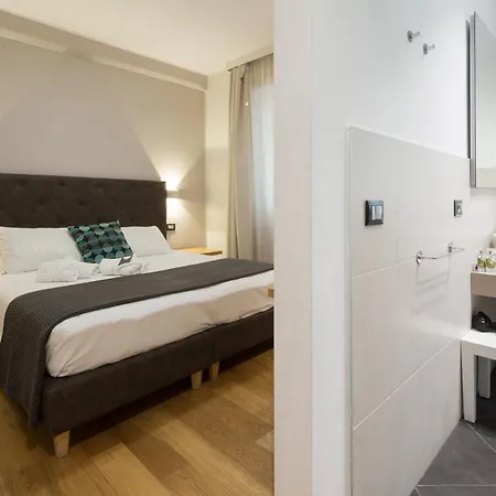 Hotel Doria 3*